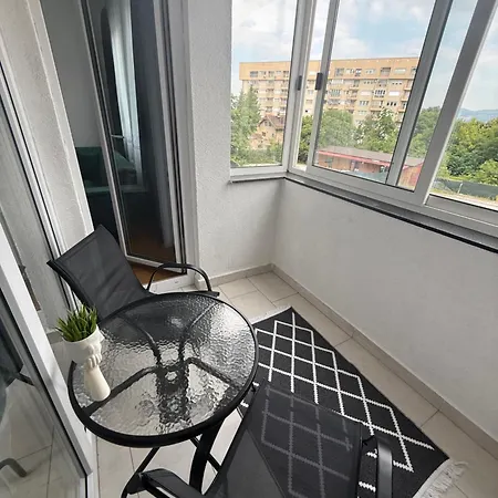 Apartamento Daky Near Airport ,tram And Center *